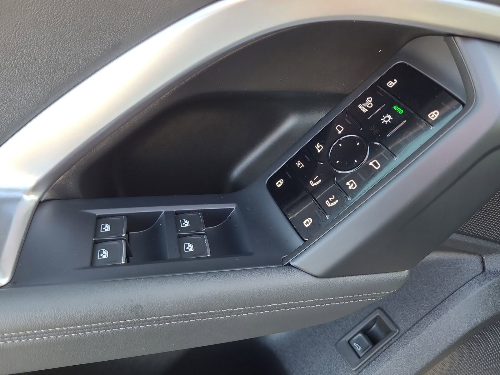 Used 2025 Audi Q5 Premium Plus w/ Premium Plus image 21