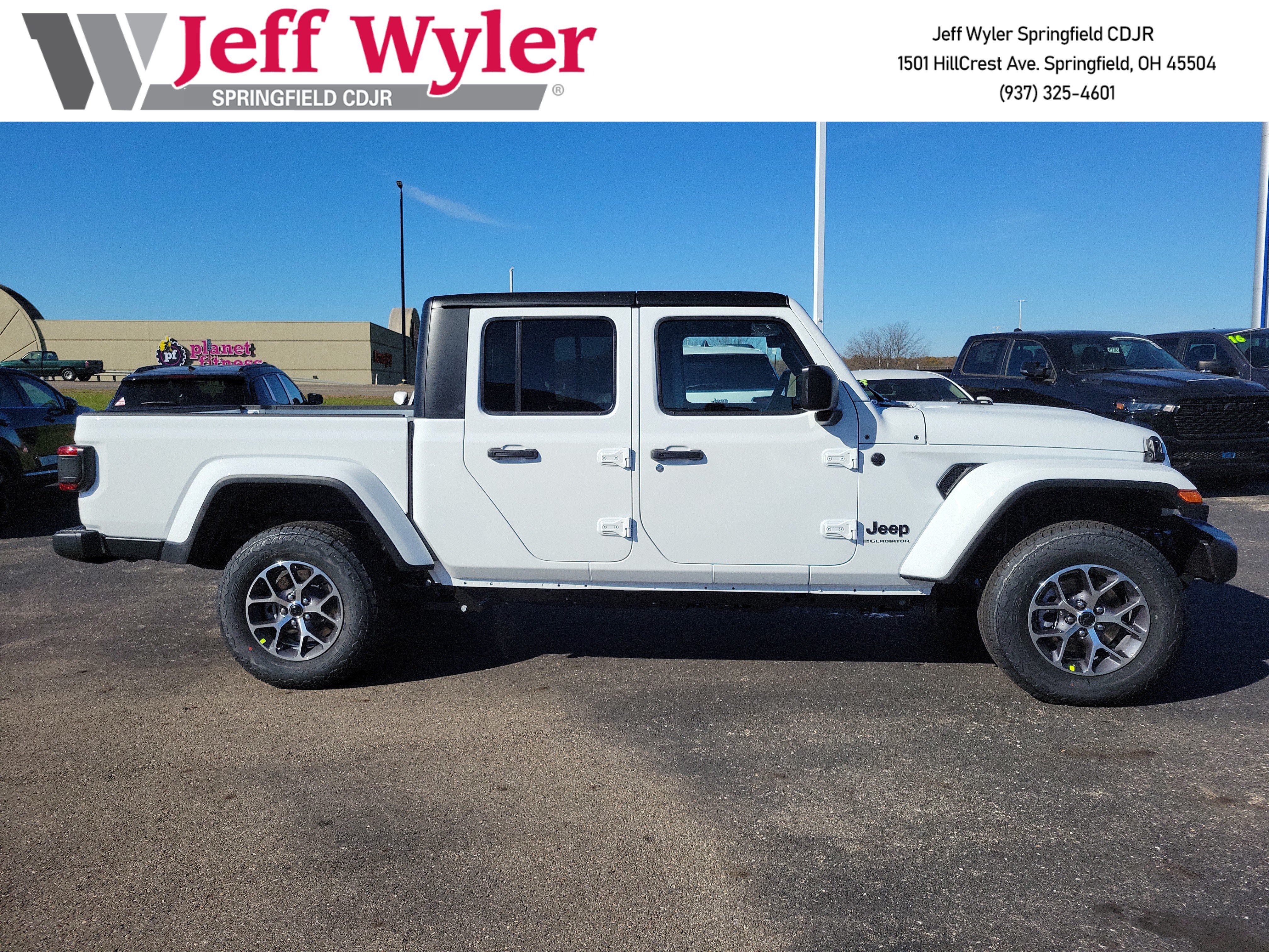 New 2026 Jeep Gladiator Sport AWD/4WD image 3