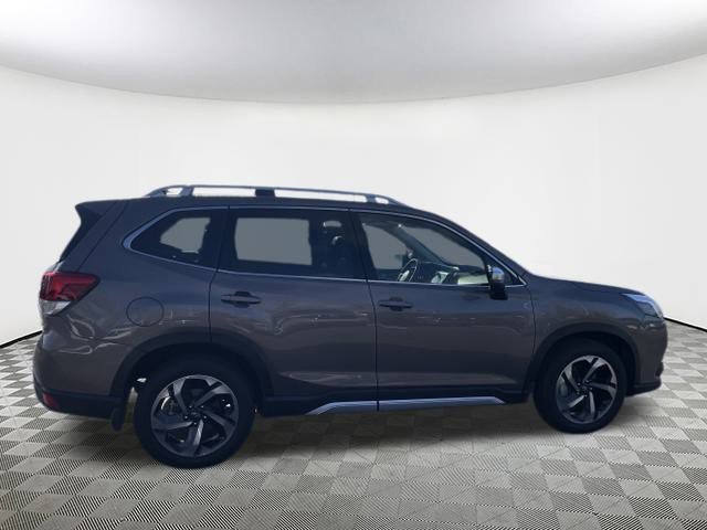 Certified 2022 Subaru Forester Touring w/ Popular Package #3 image 8