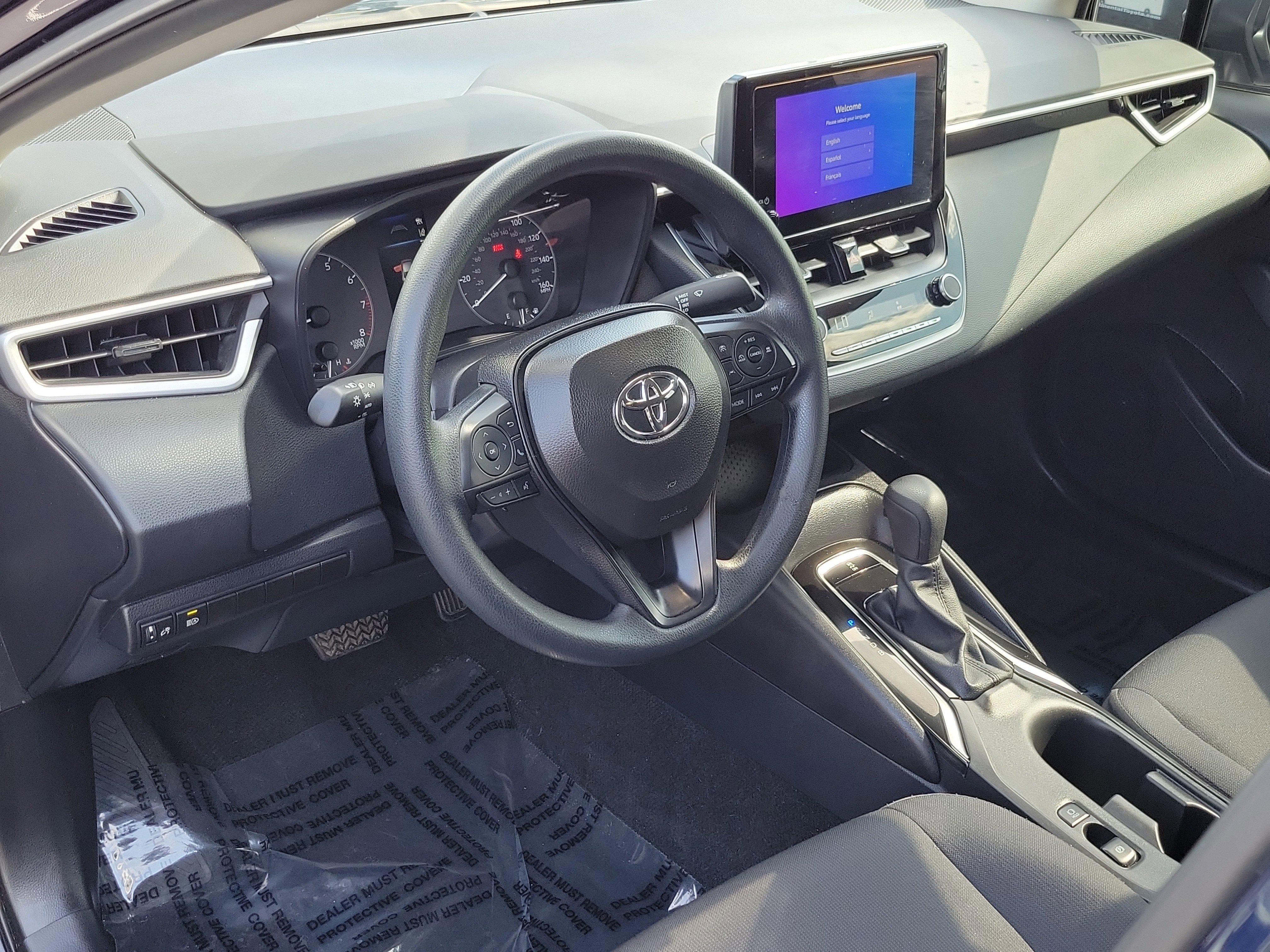Certified 2025 Toyota Corolla LE FWD image 15