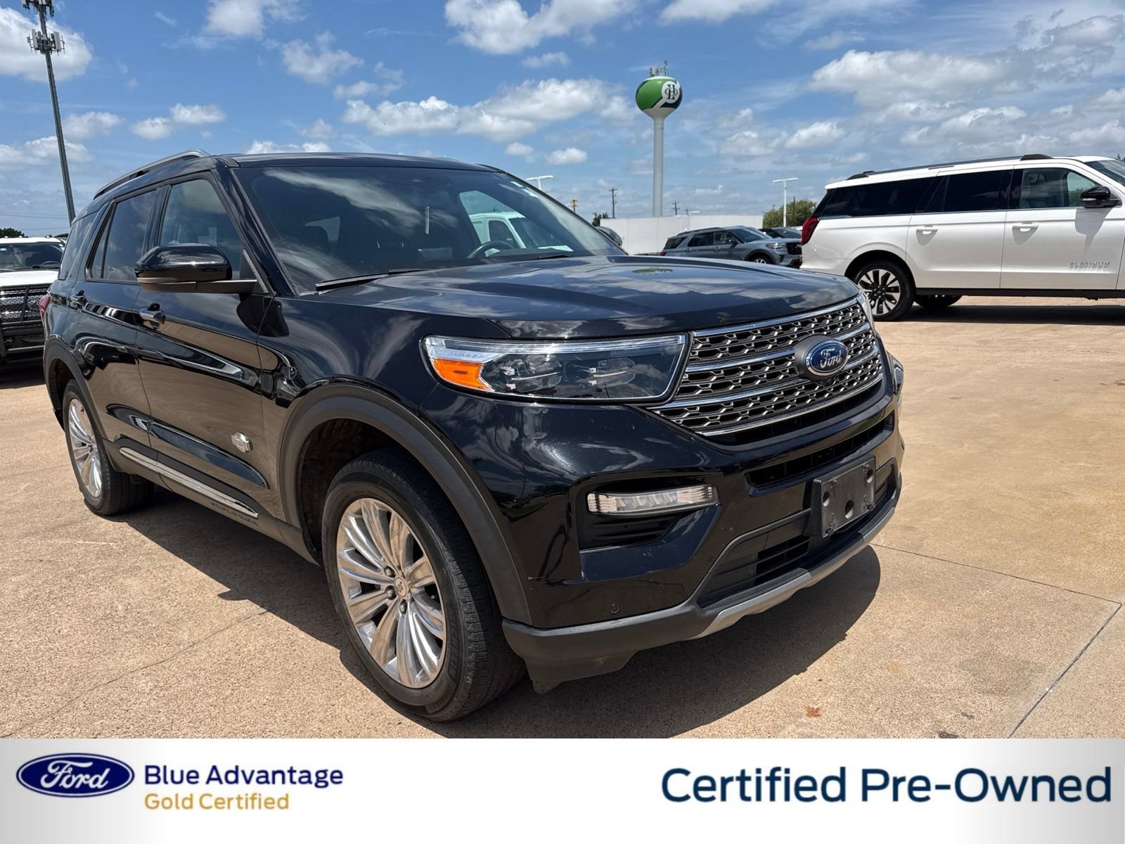 Used 2023 Ford Explorer King Ranch w/ Technology Package AWD/4WD image 1