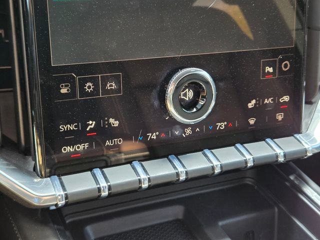 Used 2026 GMC Acadia Elevation w/ Elevation Premium Package image 34