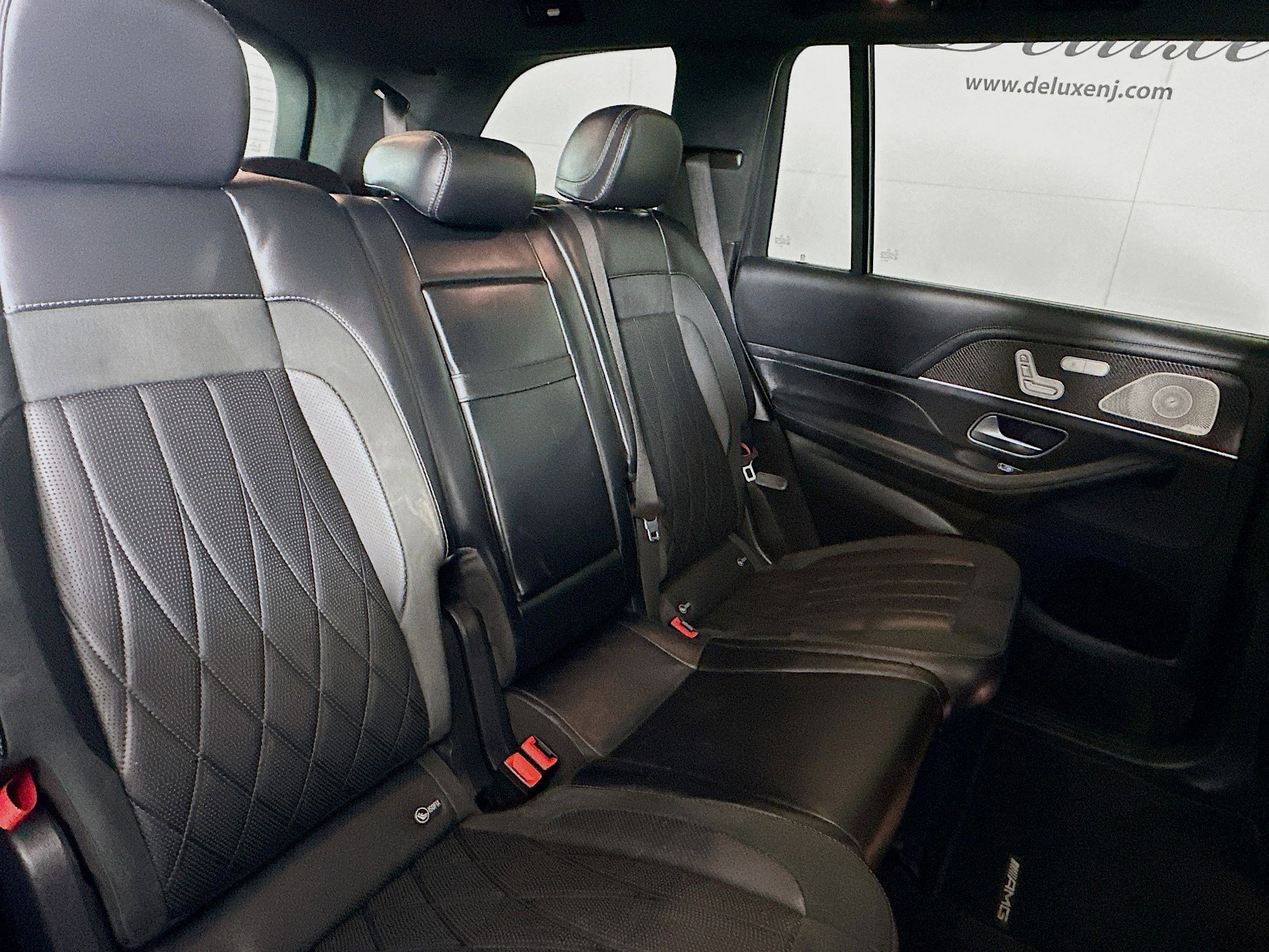 Used 2023 Mercedes-Benz GLS 63 AMG GLS 63 AMG Night 4MATIC 3-ROW image 27