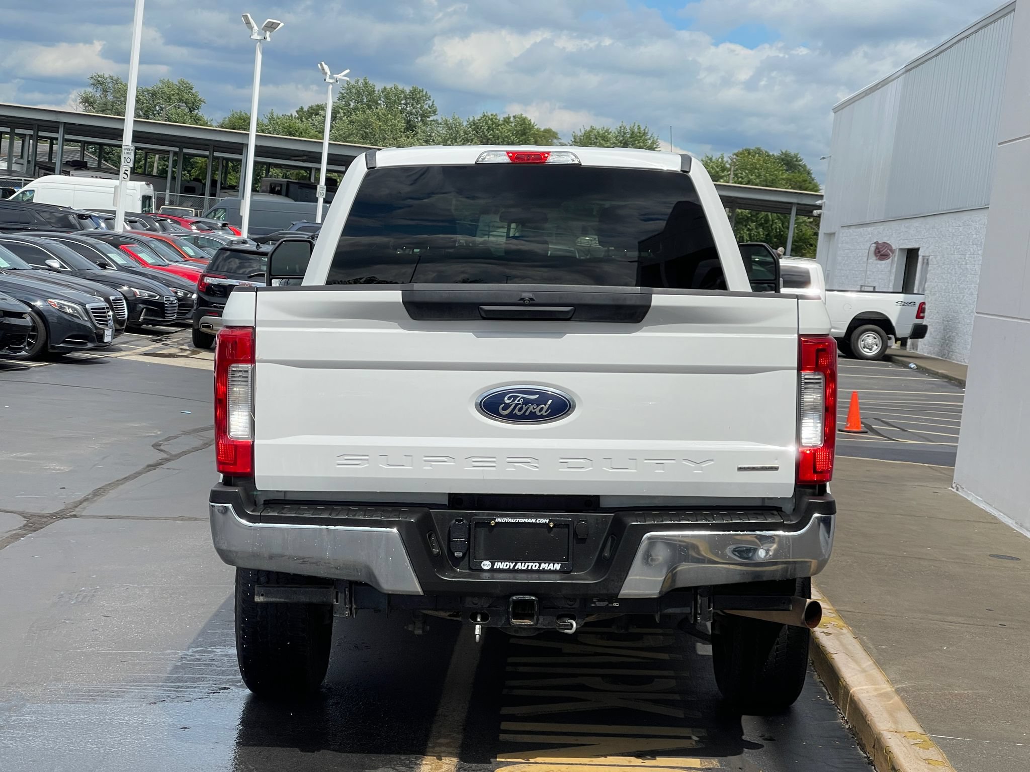 Used 2017 Ford F250 XLT AWD/4WD image 4