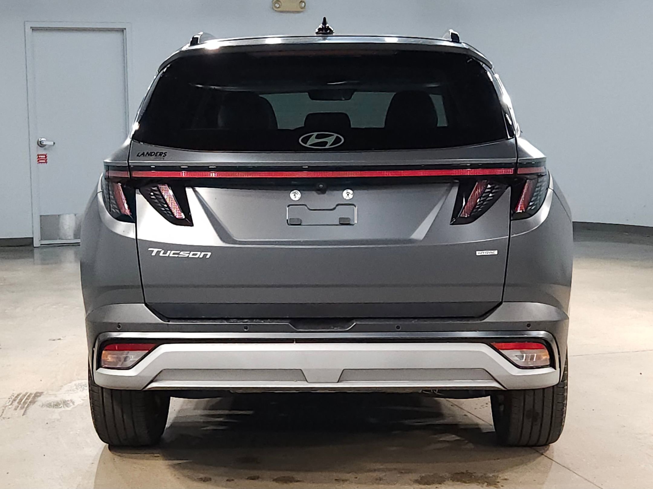 Used 2025 Hyundai Tucson Limited image 6