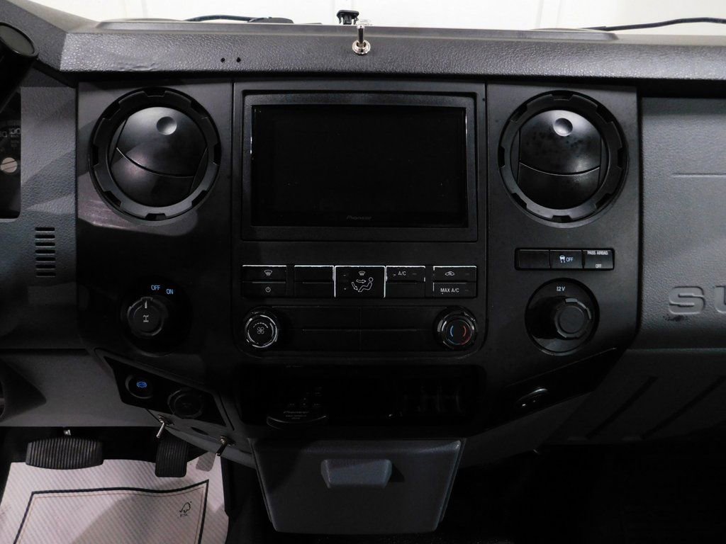 Used 2015 Ford F250 XL RWD image 46