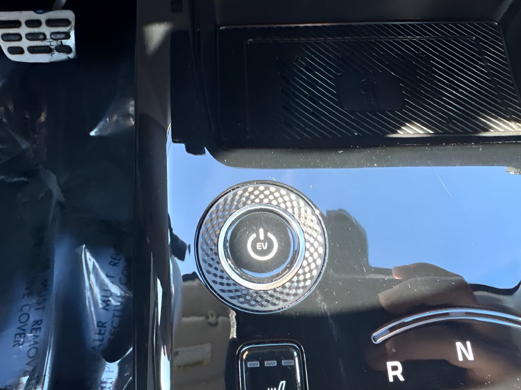 Used 2023 Kia Niro Wave FWD image 31