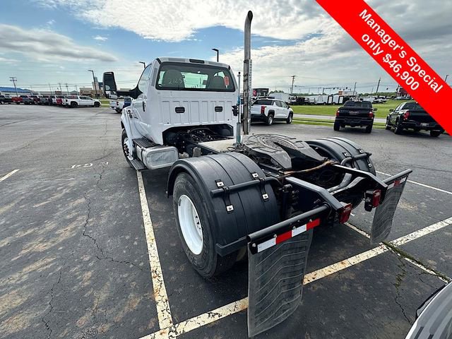 Used 2019 Ford F750 2WD Regular Cab Super Duty image 7