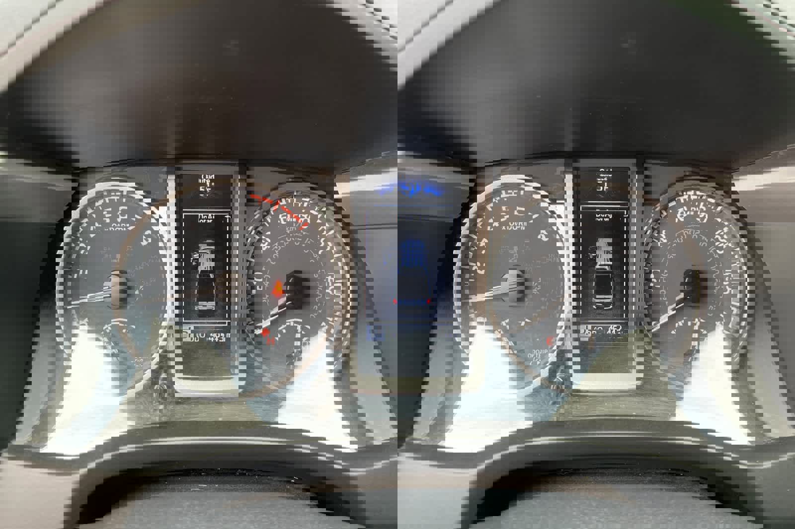 Used 2021 Toyota Tacoma Limited image 13