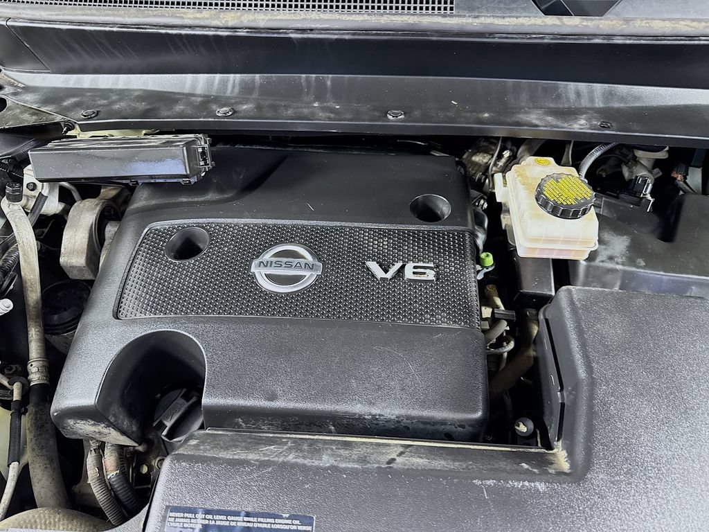 Used 2013 Nissan Pathfinder SL FWD image 41