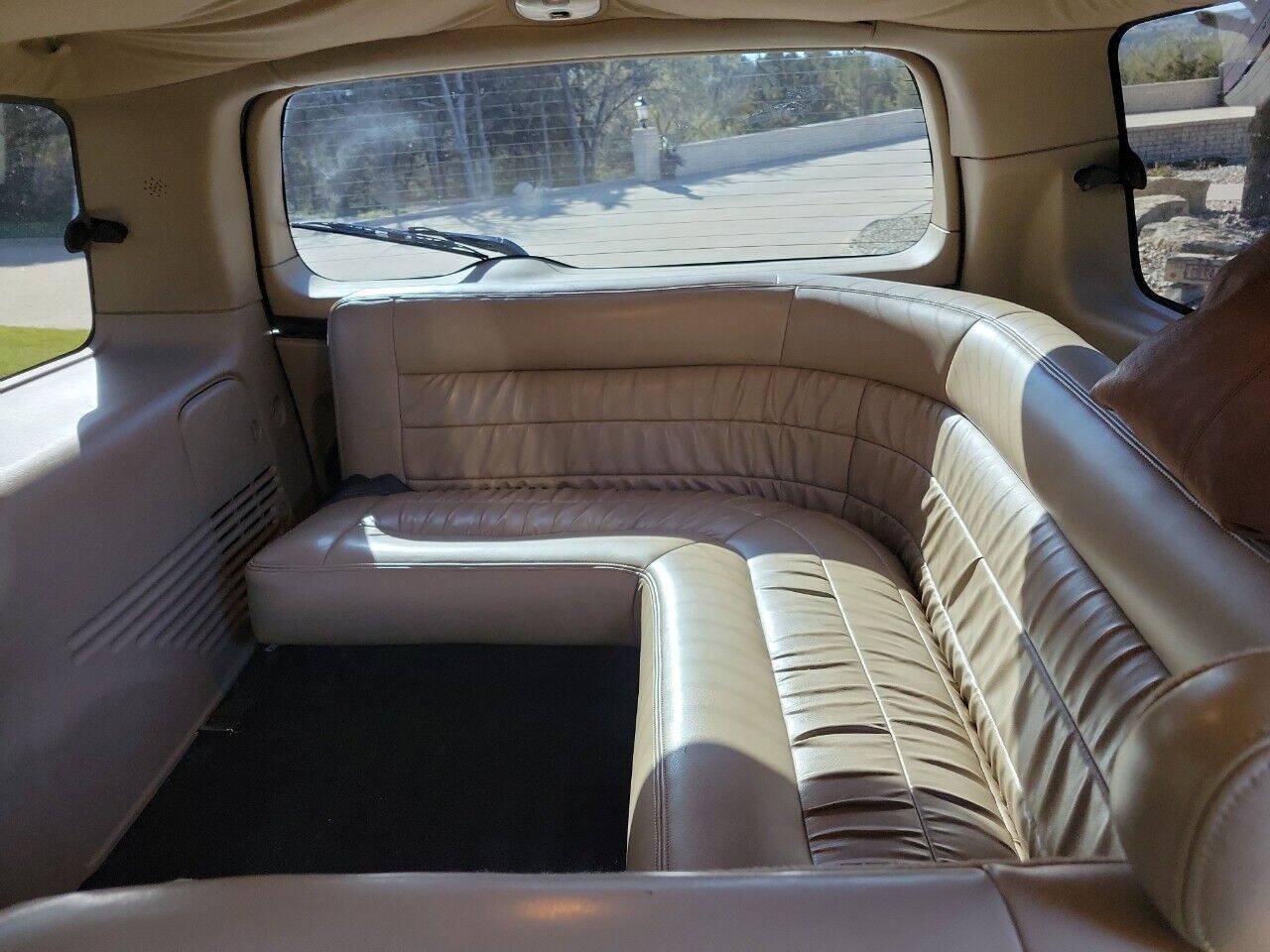 Used 2002 Ford Excursion XLT RWD image 17