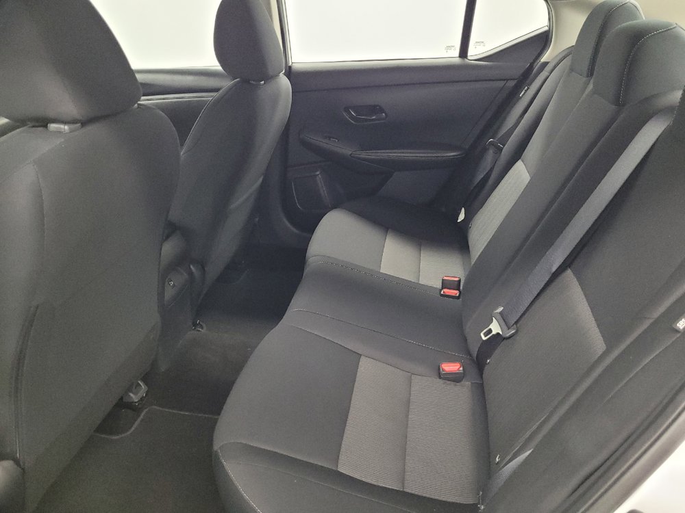 Used 2025 Nissan Sentra SV FWD image 18