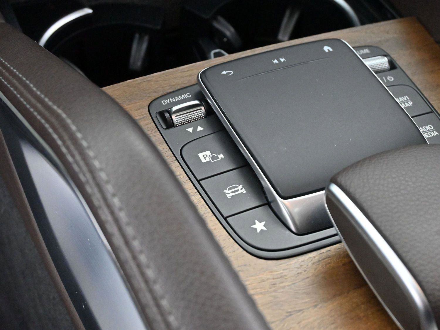 Used 2023 Mercedes-Benz GLS 450 4MATIC image 21