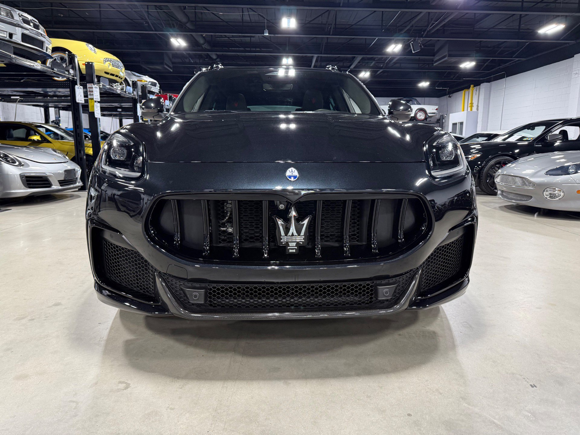 Used 2024 Maserati Grecale Trofeo image 15