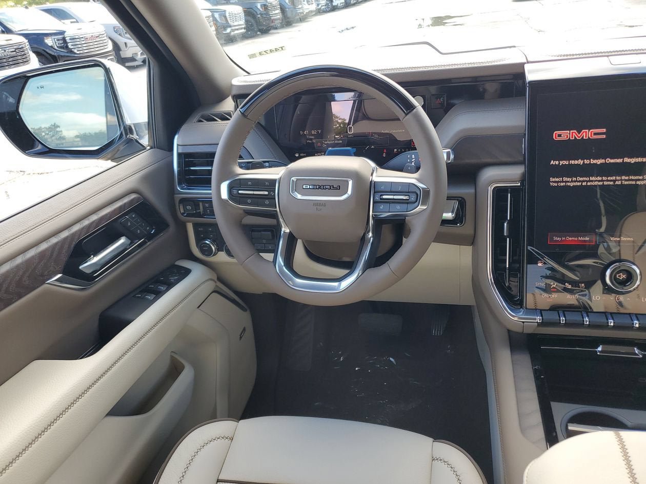 New 2026 GMC Yukon XL Denali w/ Denali Reserve Package AWD/4WD image 13