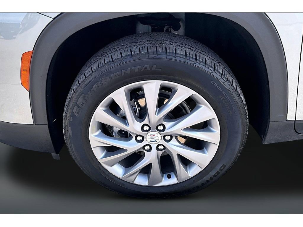 Used 2025 Buick Enclave Preferred AWD/4WD image 31