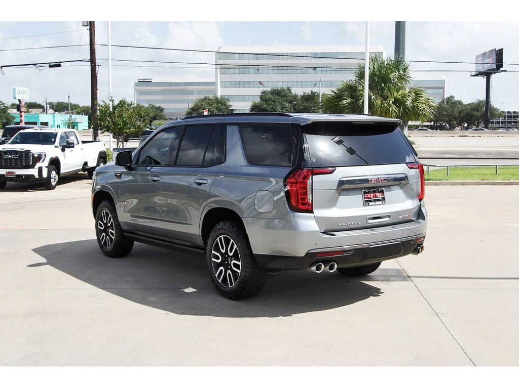 Used 2024 GMC Yukon AT4 w/ AT4 Premium Package AWD/4WD image 3