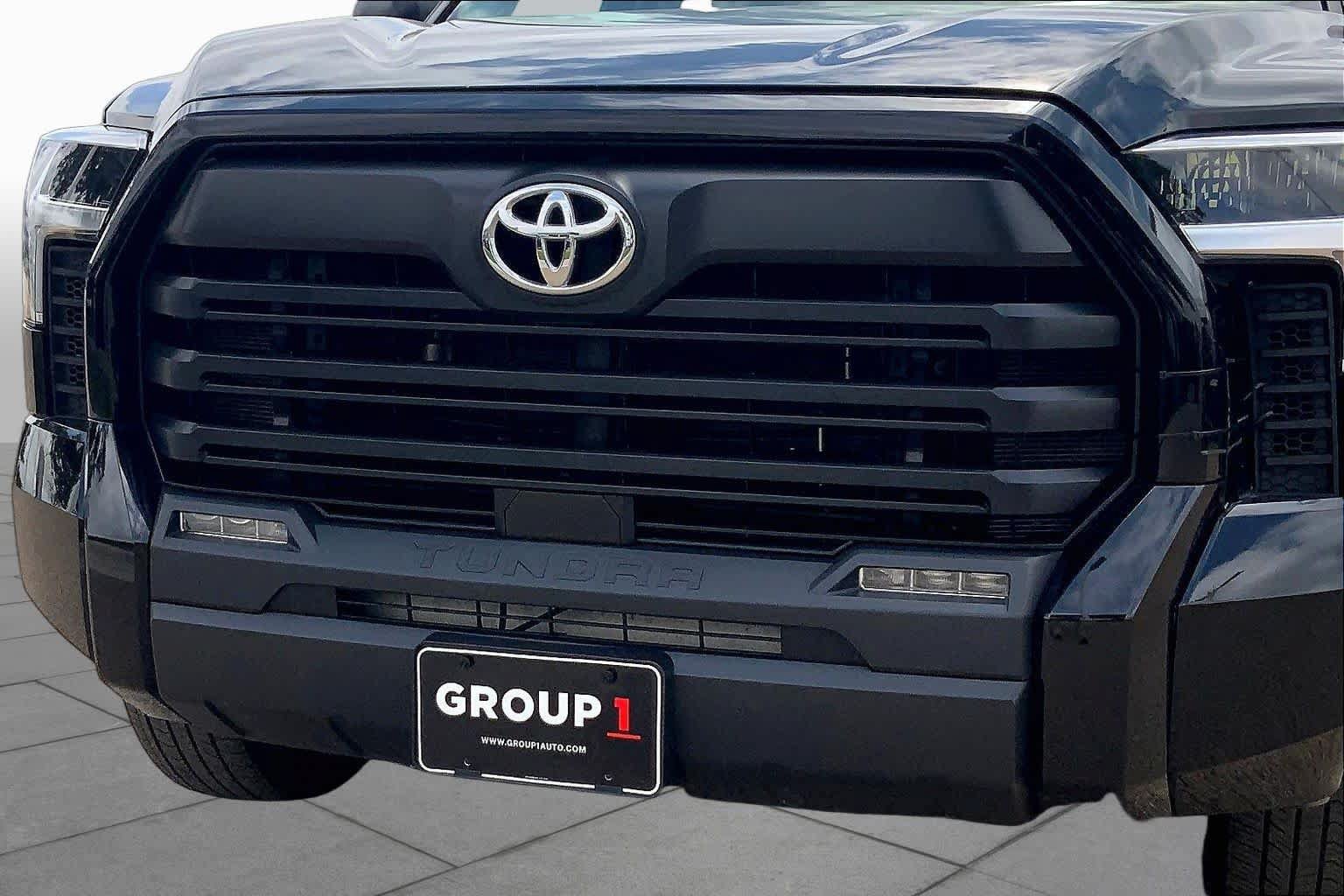 Used 2024 Toyota Tundra SR5 AWD/4WD image 29