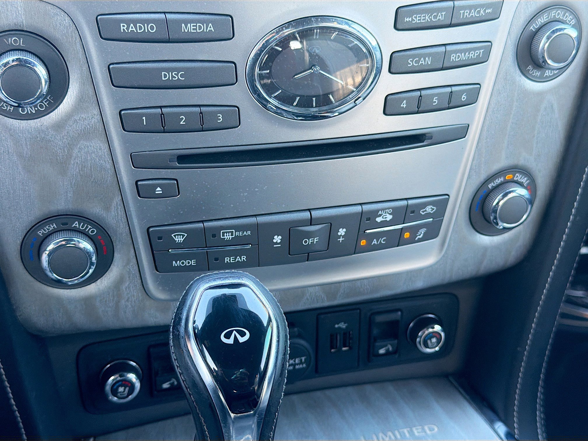 Used 2019 INFINITI QX80 Limited image 34