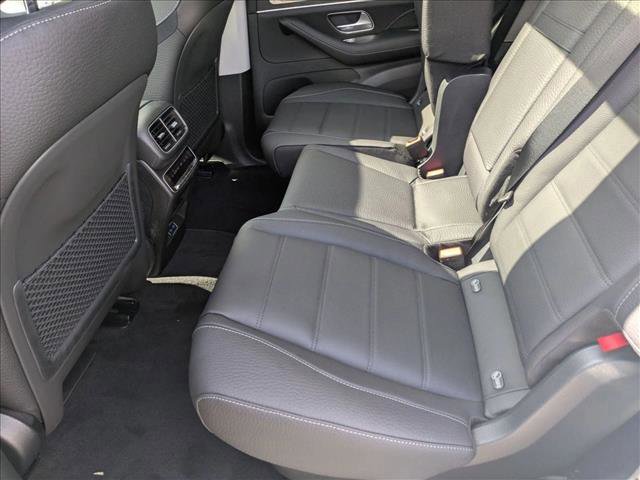New 2026 Mercedes-Benz GLS 450 4MATIC image 18
