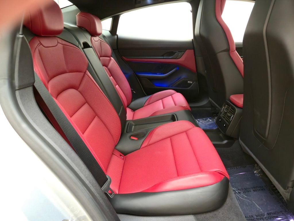 Used 2021 Porsche Taycan 4S w/ Premium Package image 25