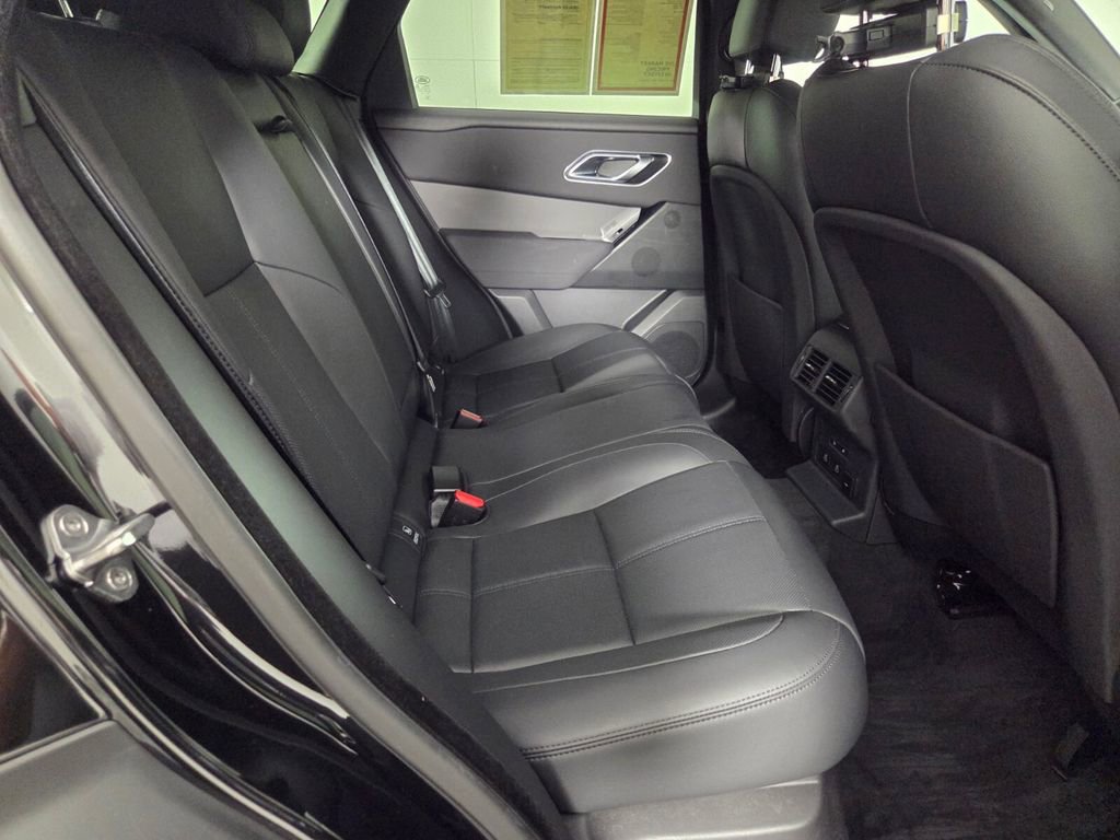 Used 2024 Land Rover Range Rover Velar Dynamic SE AWD/4WD image 30