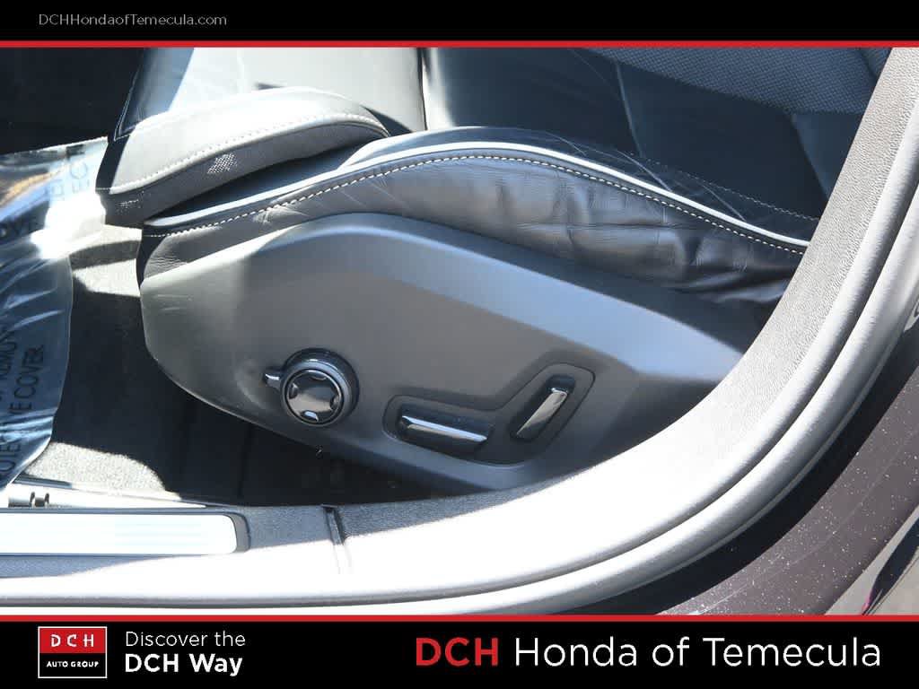 Used 2024 Volvo S60 B5 Plus w/ Climate Package AWD/4WD image 16
