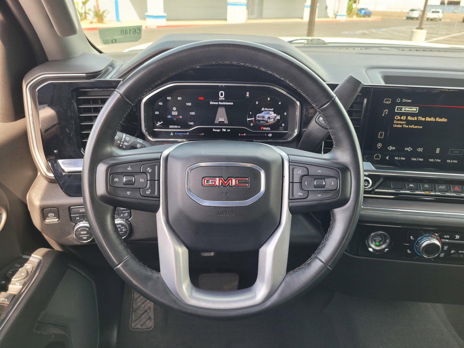 Used 2024 GMC Sierra 1500 SLT image 15