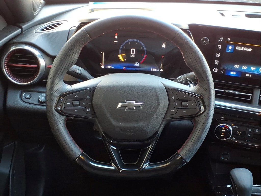 Used 2026 Chevrolet Trax RS w/ Driver Confidence Package FWD image 12
