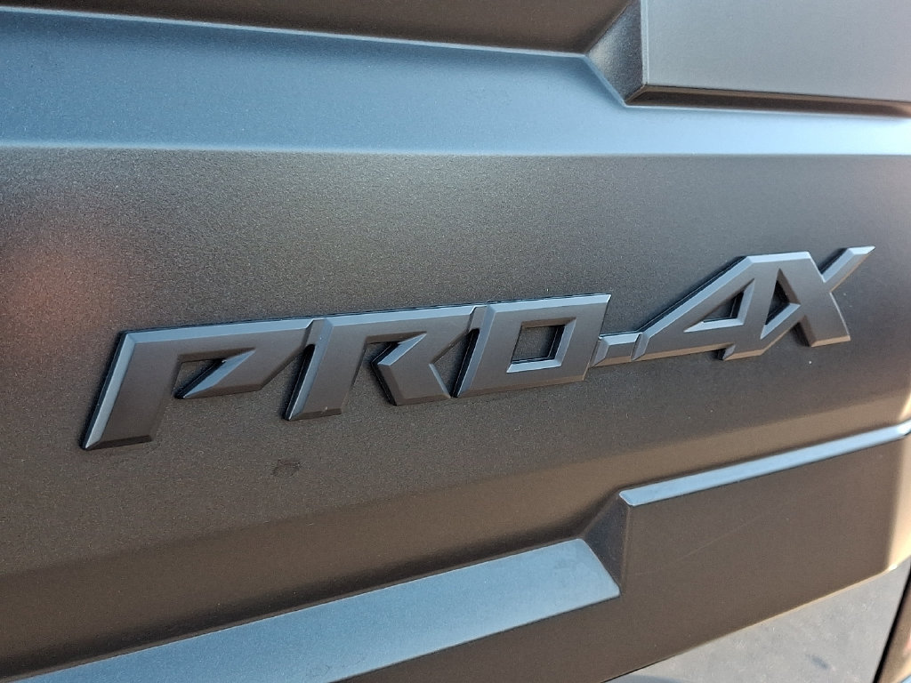 Certified 2025 Nissan Frontier PRO-4X AWD/4WD image 30