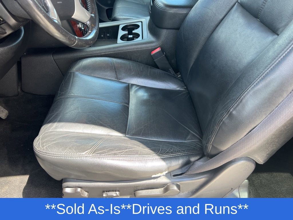 Used 2013 Chevrolet Suburban LT AWD/4WD image 12