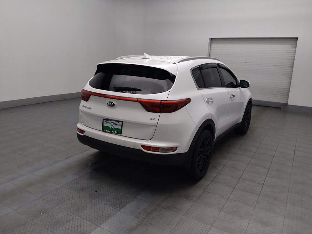 Used 2017 Kia Sportage EX image 9