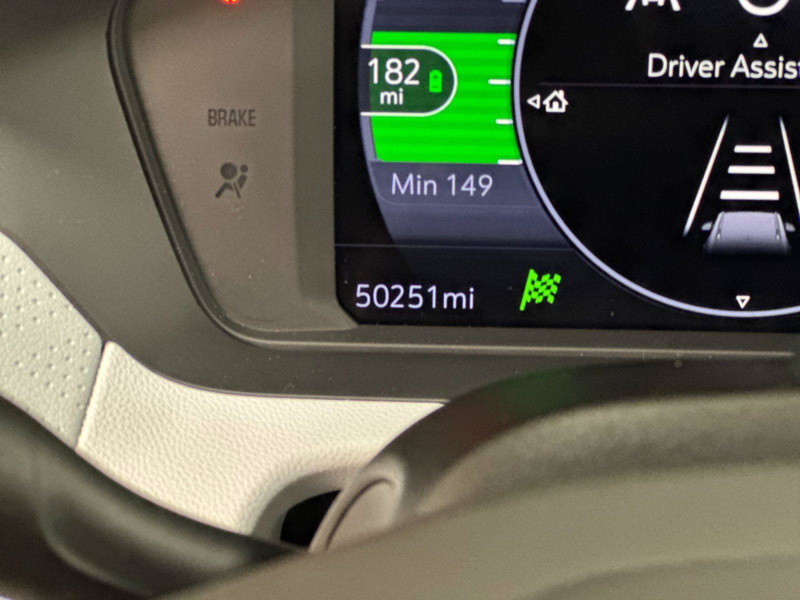 Used 2022 Chevrolet Bolt EUV Premier w/ Sun & Sound Package FWD image 26