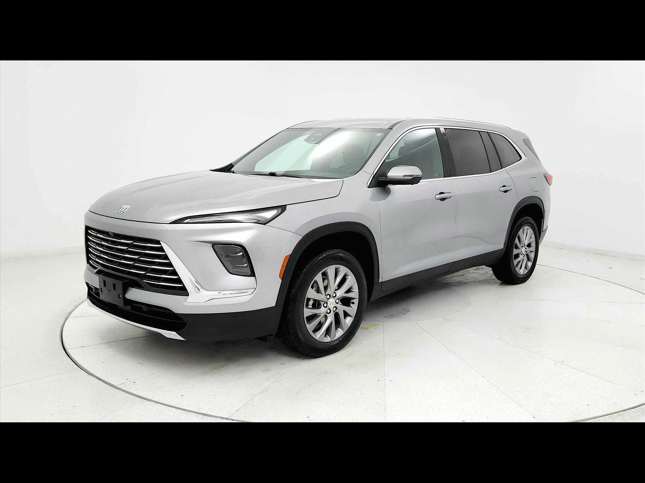 Used 2025 Buick Enclave Preferred image 1