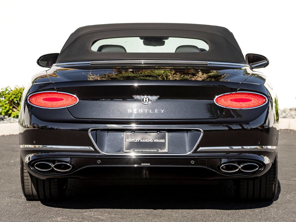 Certified 2023 Bentley Continental GT V8 AWD/4WD image 15
