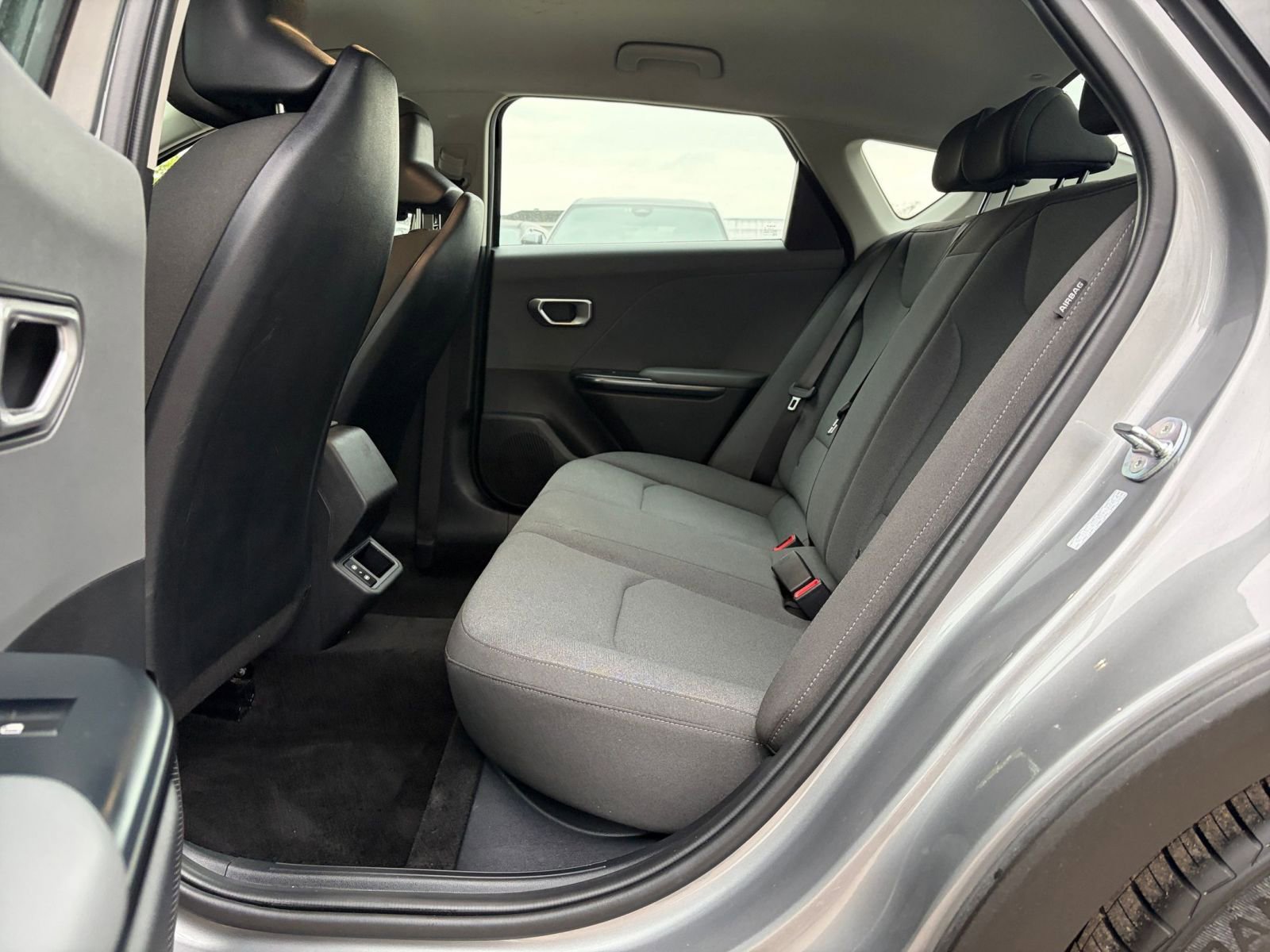 Used 2025 Kia K4 FWD image 24
