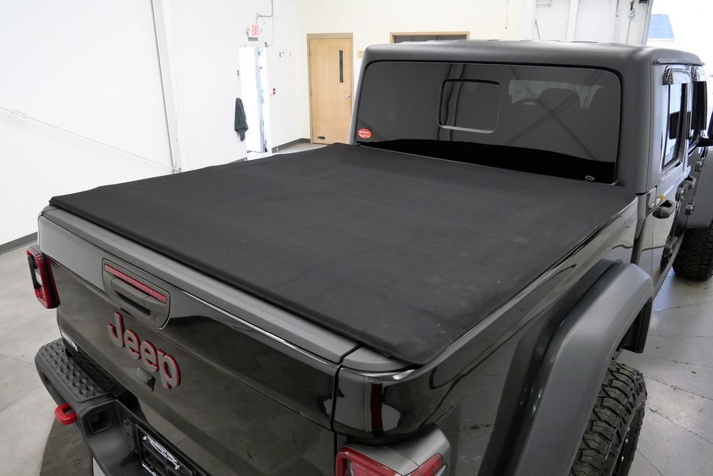 Used 2020 Jeep Gladiator Rubicon w/ Dual Top Group AWD/4WD image 38