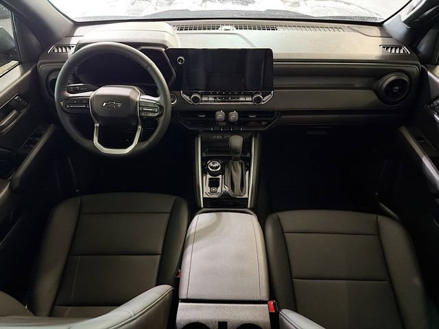 Used 2025 Chevrolet Colorado Trail Boss image 10