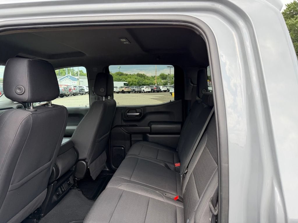 Used 2024 Chevrolet Silverado 1500 Custom Trail Boss AWD/4WD image 9