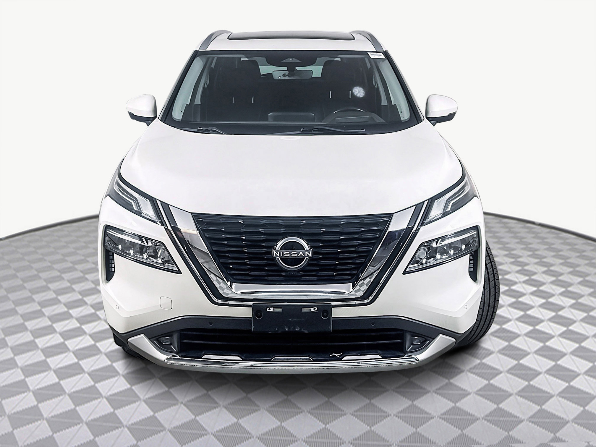 Used 2022 Nissan Rogue Platinum w/ Head-Up Display Package image 2