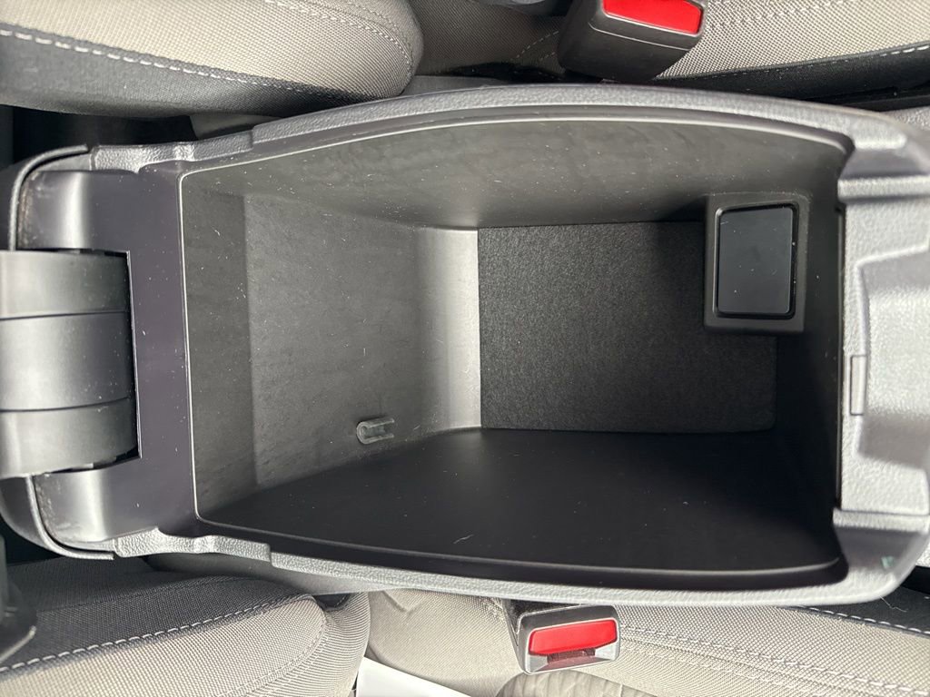 Certified 2022 Ford Escape SE w/ SE Sport Appearance Package image 19