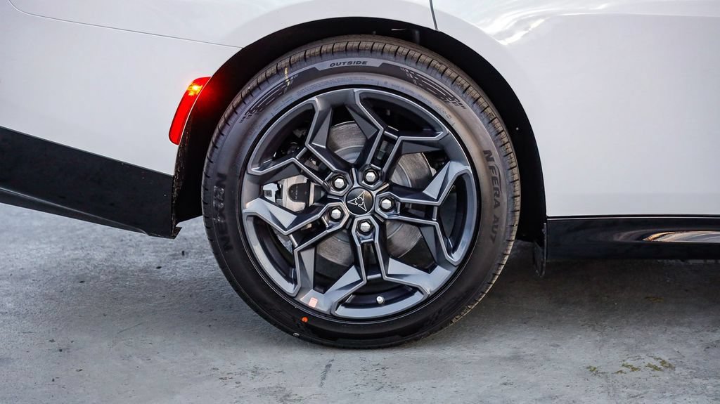 New 2026 Dodge Charger R/T AWD/4WD image 12