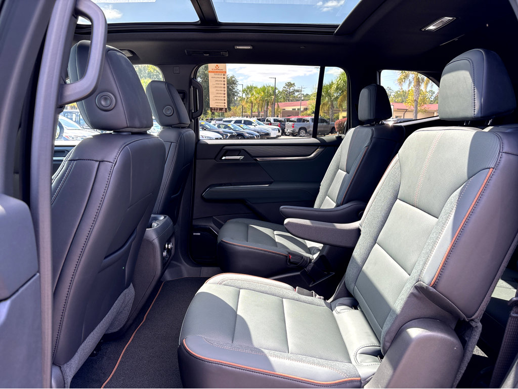 New 2026 GMC Acadia AT4 w/ Super Cruise Package image 24