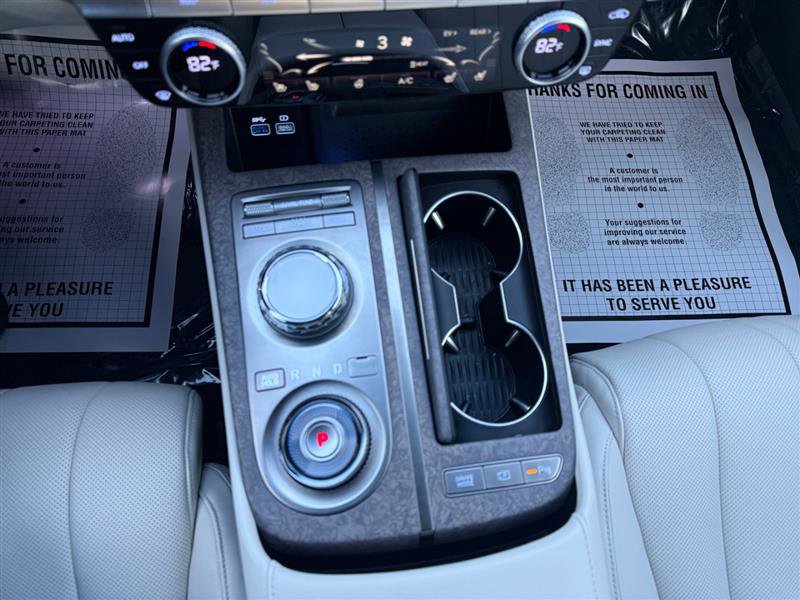 Used 2024 Genesis G80 image 23