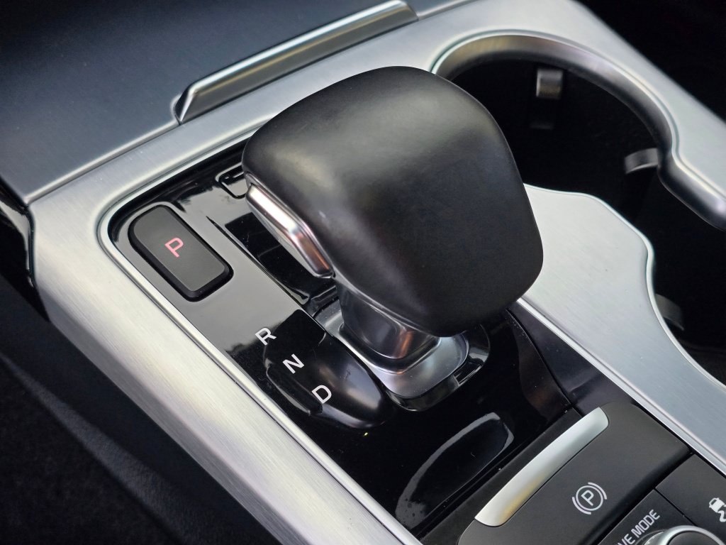 Used 2023 Kia Stinger GT2 AWD/4WD image 25