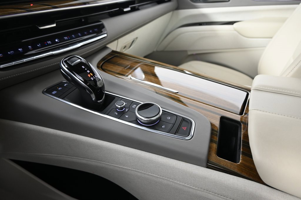 Used 2022 Cadillac Escalade Sport Platinum image 32