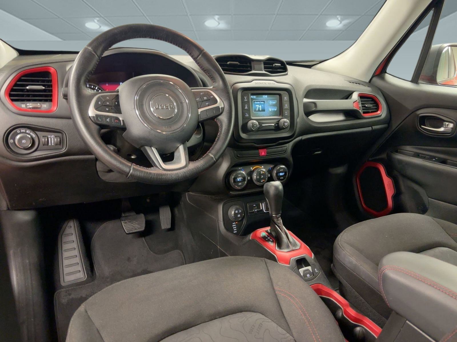 Used 2015 Jeep Renegade Trailhawk w/ Popular Equipment Group image 28