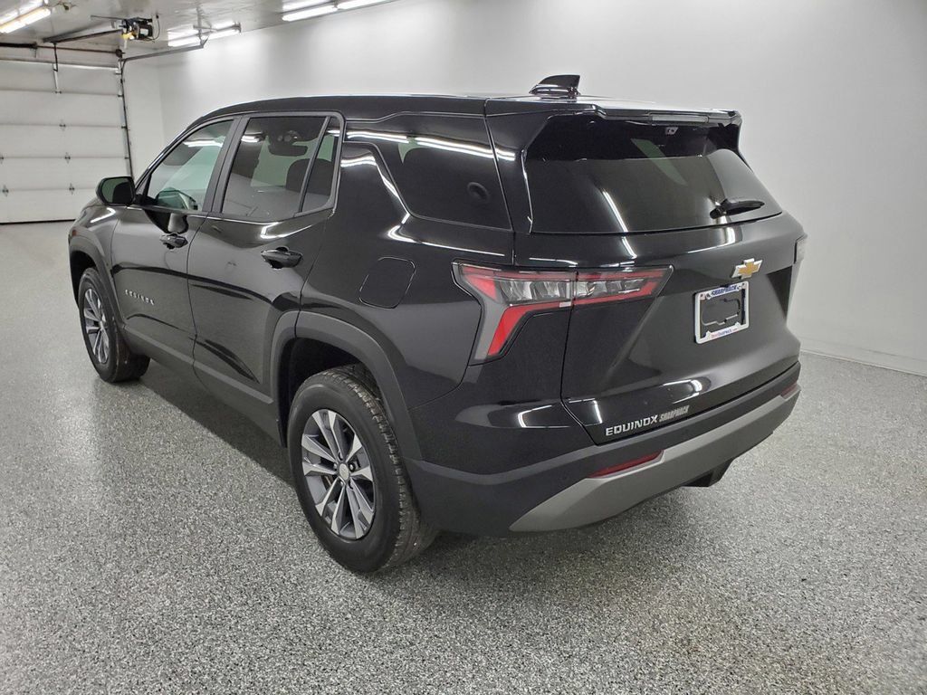Used 2025 Chevrolet Equinox LT w/ Safety and Technology Package FWD image 7