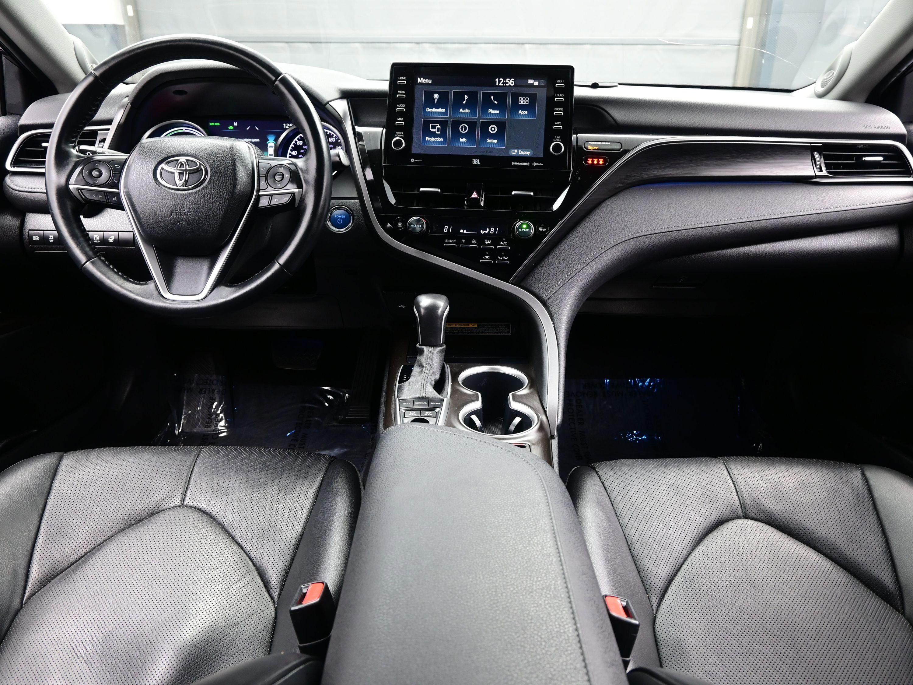 Used 2021 Toyota Camry XLE w/ Navigation Upgrade Package FWD image 17