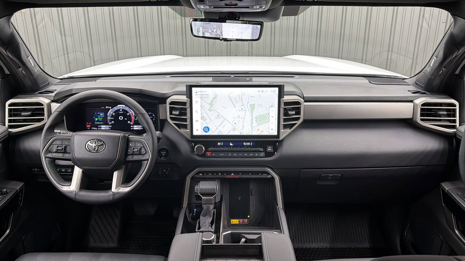 Used 2025 Toyota Tundra Limited image 32